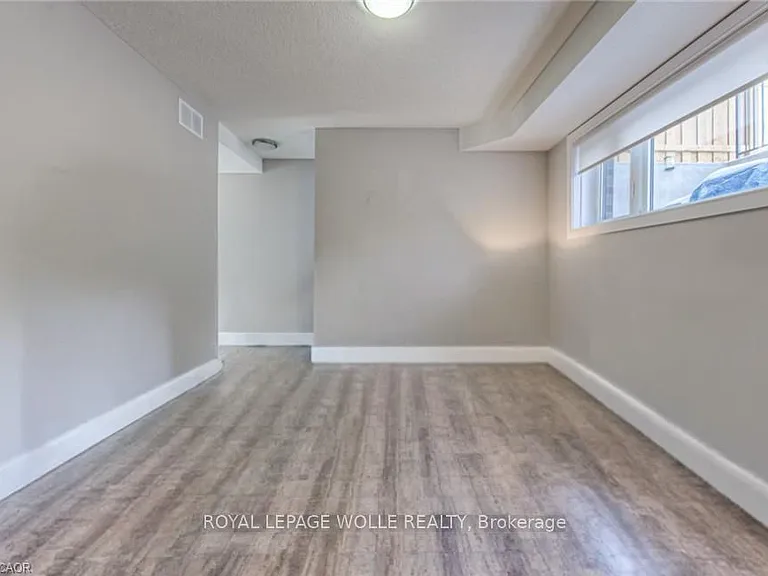 54 Bridge St W #1 — Photo 2