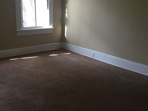 5th image of 2188 Napier Ave #2188