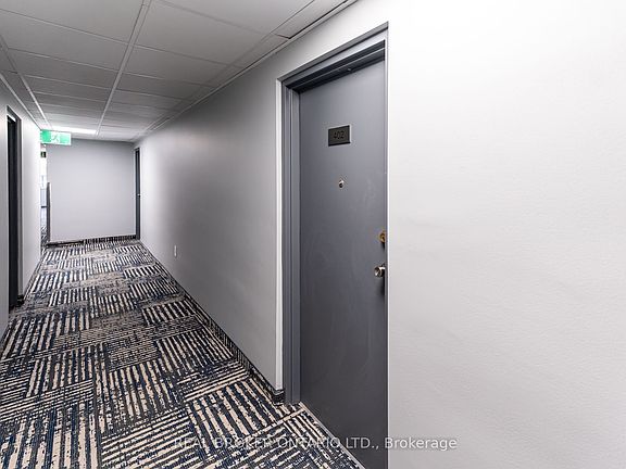 4th image of 4060 Lawrence Ave E Unit 402