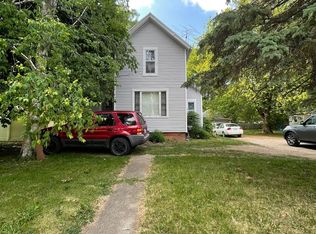 803 E State St, Saint Johns, MI 48879