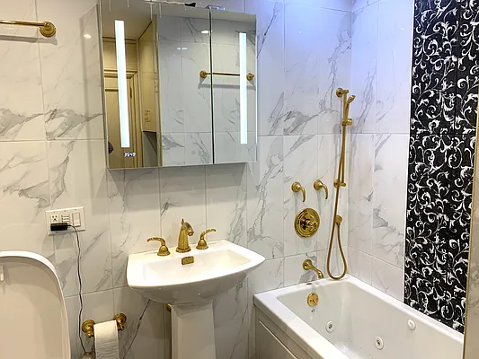 Sold by Korr Realty | media 12