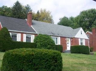 1704 Fawcett Ave, White Oak, PA