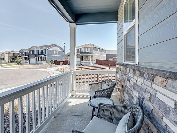 3rd image of 2744 Wren Dr