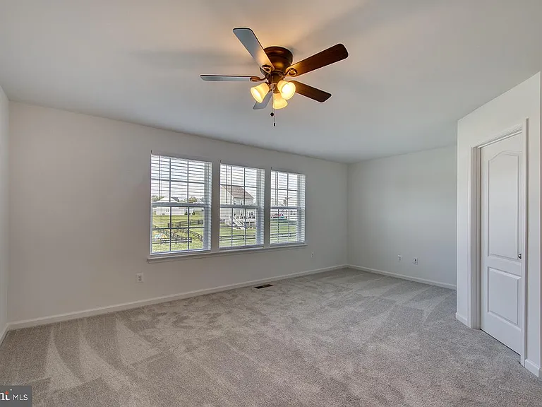 54 Melsonby Dr — Photo 23