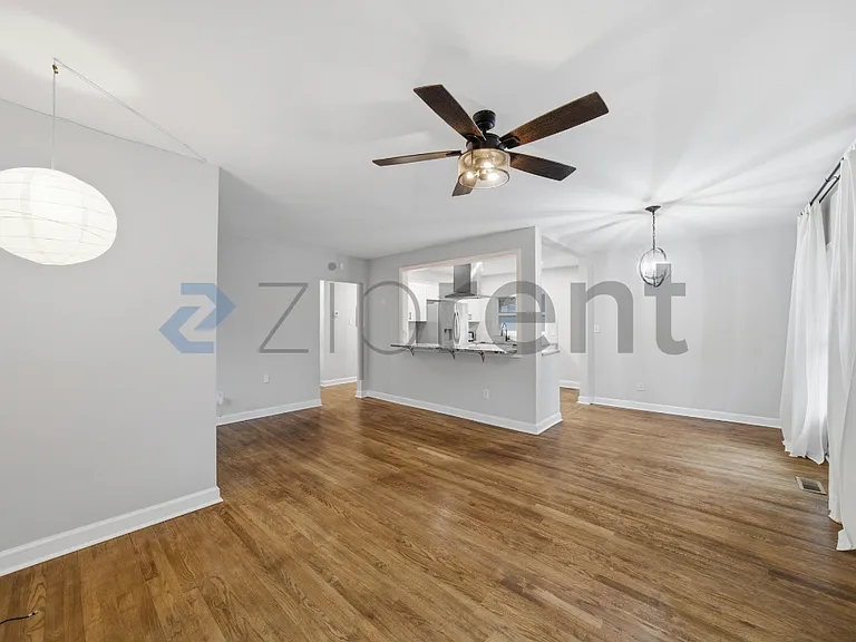 1788 Broadwell St SW — Photo 3