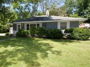 7132 Clinton Ave, Minneapolis, MN 55423