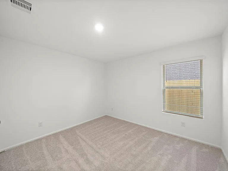 1524 Twilight Green Dr — Photo 16