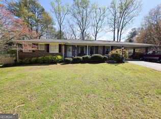 300 Pine Valley Dr, Alpharetta, GA
