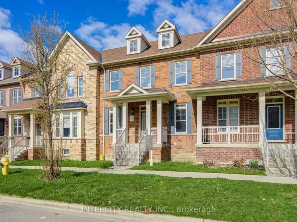 32 Ivory Silk Dr, Markham, ON L6C 0G8