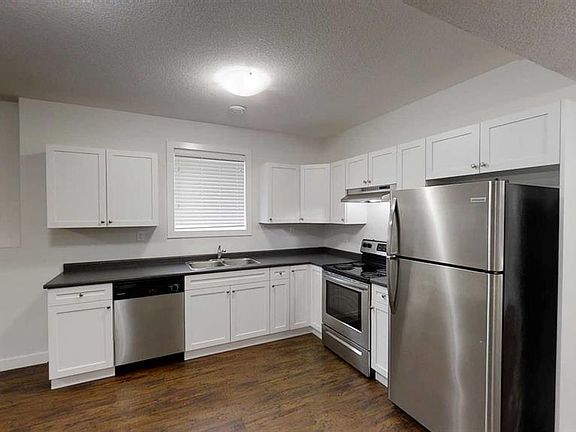 3rd image of 9717 112th Ave #1