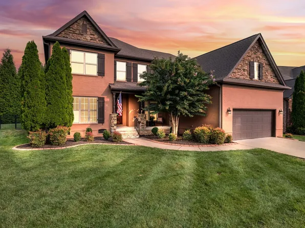 8050 Fenwick Ln, Spring Hill, TN 37174