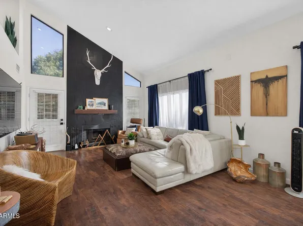 2623 N CARRIAGE Lane, Chandler, AZ 85224