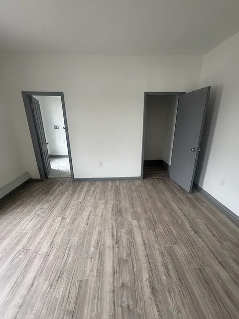 3 bed, $1,550 — Photo 3