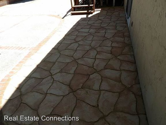 5th image of 6652 Catamaran St