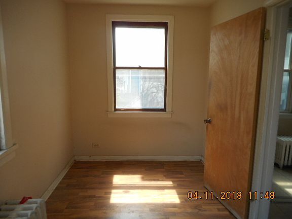 4th image of 521 N Lawler Ave
