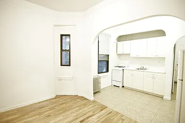 Rented by Best Apartments North Inc