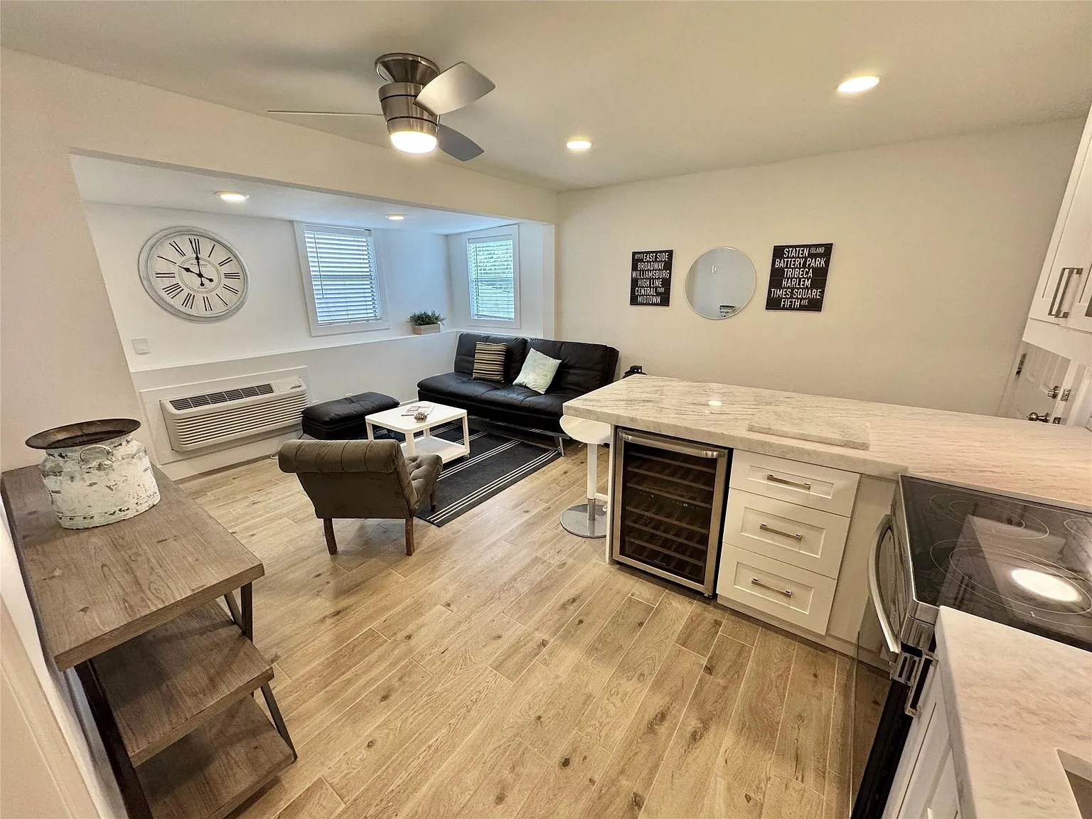 1 bed, 1.0 bath, 575 sqft, $1,295 — Photo 4