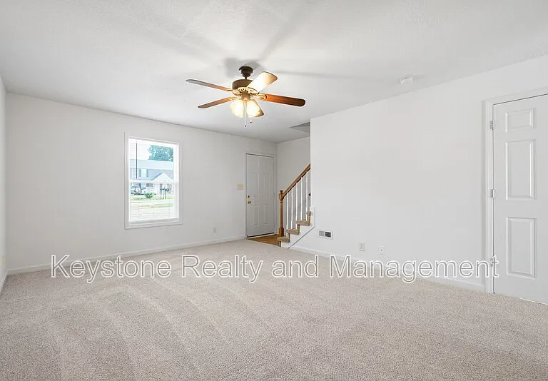 512 Peachers Ridge Rd #2B — Photo 5
