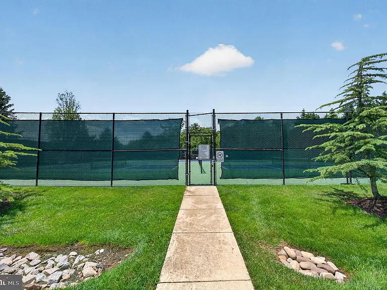967 Herons Run Ln — Photo 59