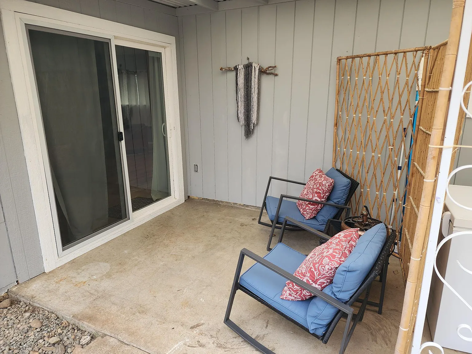 Studio, 500 sqft, $1,800 — Photo 2