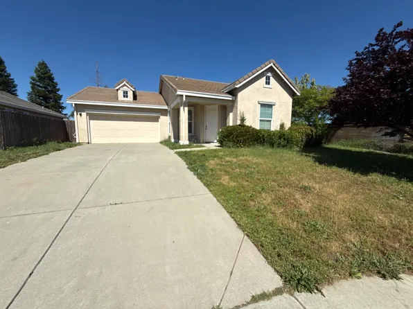 2475 Independence Trl, Plumas Lake, CA 95961