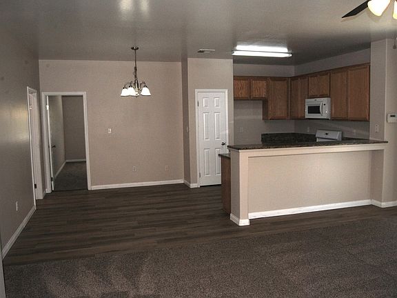 3rd image of 3519 Rio Grande Ln
