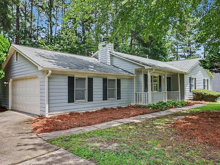 782 Cedar Farms Dr — Photo 2
