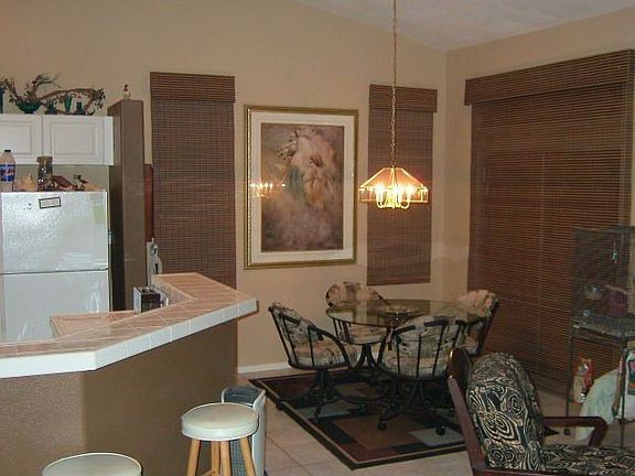 4th image of 9628 Emeraude Ave