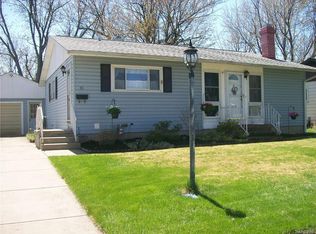 55 Bellhurst Rd, Tonawanda, NY 14150