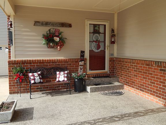 3rd image of 211 Johnson Ave