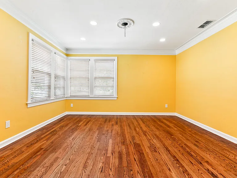 1326 Pinetree Rd — Photo 53