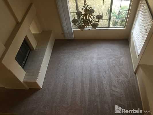 3rd image of 3228 E Ashurst Dr