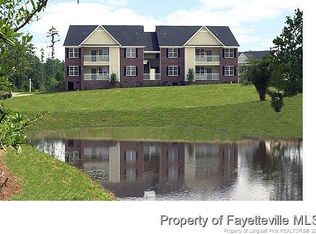 645 Brandermill Rd UNIT 203, Fayetteville, NC 28314