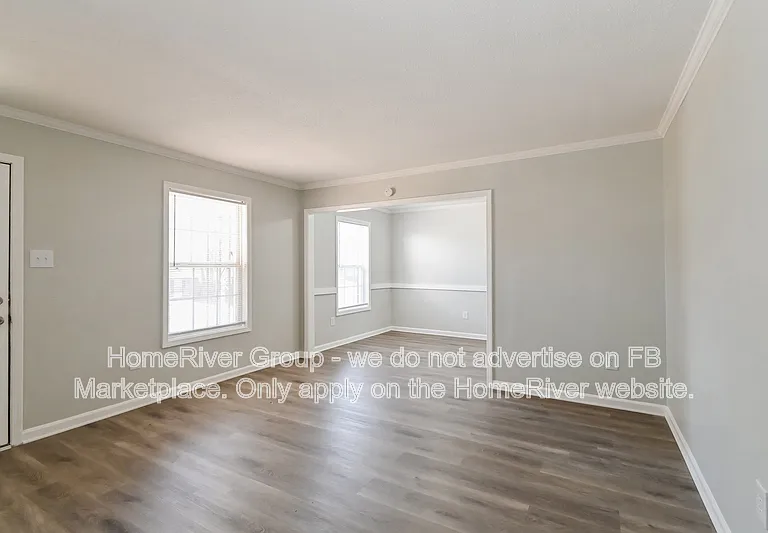 5035 Applewood Dr — Photo 3