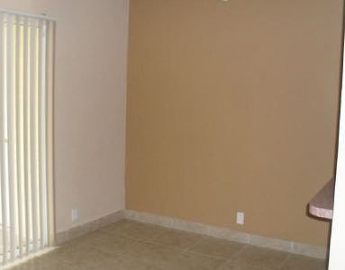 5th image of 1125 The Pointe Dr #1125