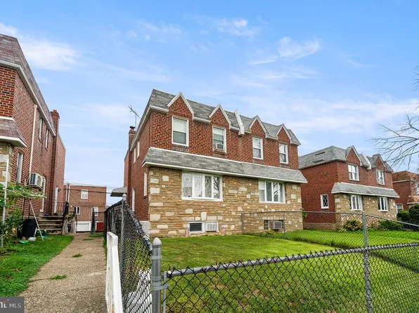 1717 Danforth St, Philadelphia, PA 19152