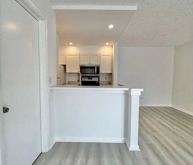 150 Santa Clara Dr #5 — Photo 10