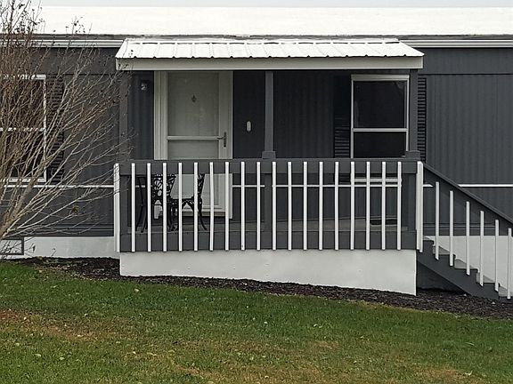 3rd image of 152 Lee Ct