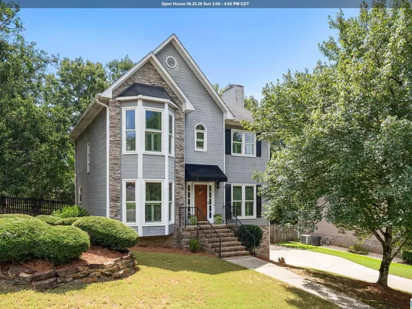 1837 Brookview Ln, Hoover, AL 35216