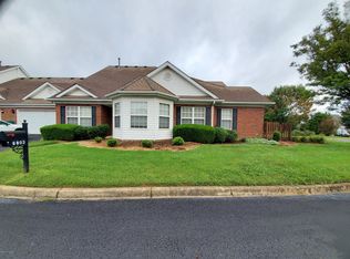 6803 Casey Pl, Louisville, KY 40229