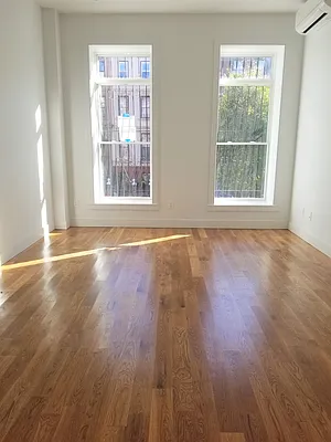 Rented by Oxford Property Group | media 13