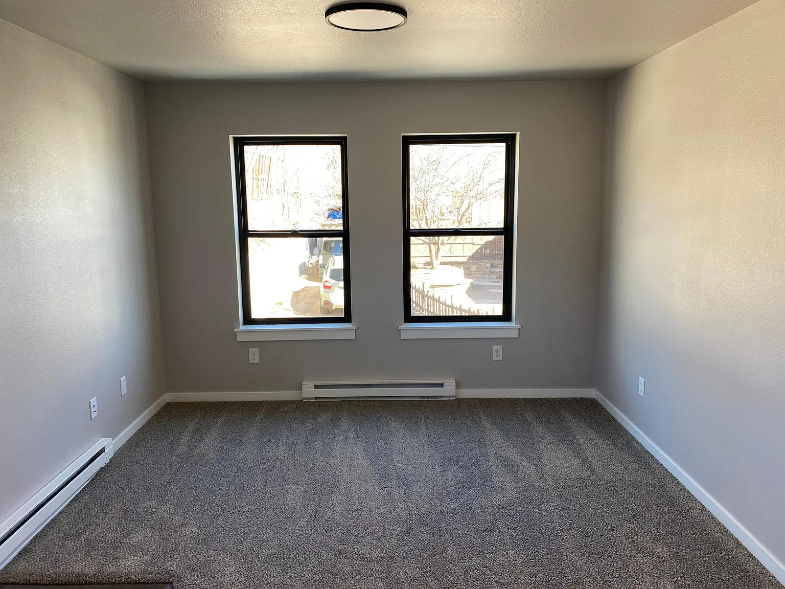 1 bed, 450 sqft, $1,300 — Photo 4