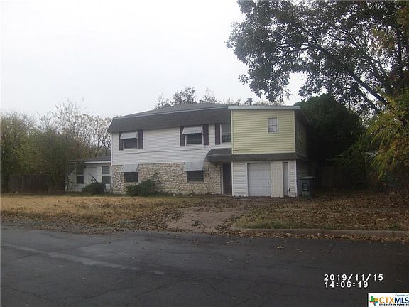2nd image of 1303 Meadow Dr