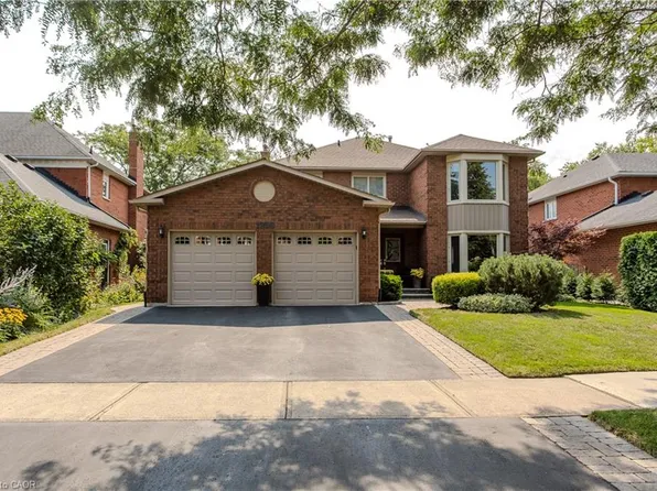 1238 Sable Dr, Burlington, ON L7S 2J6