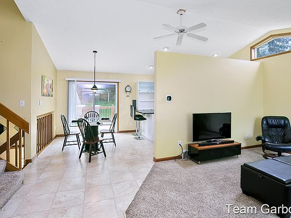 5th image of 5704 Gatewood Dr SE