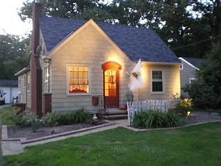 2nd image of 564 Vineland Rd
