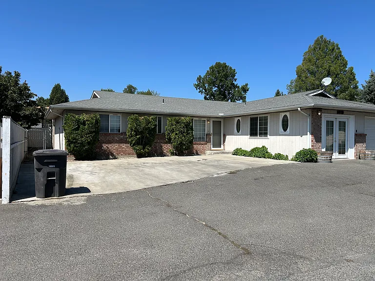 1018 Holbrook Ct #1018 — Photo 10