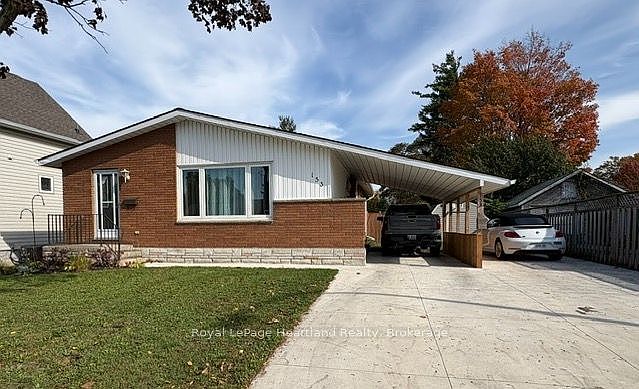 1st image of 153 Bayfield Rd