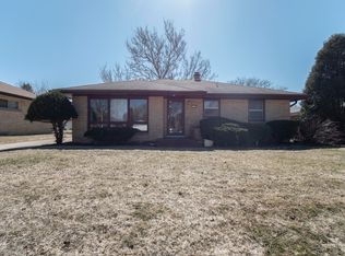 9009 W Hope Ave, Milwaukee, WI 53222