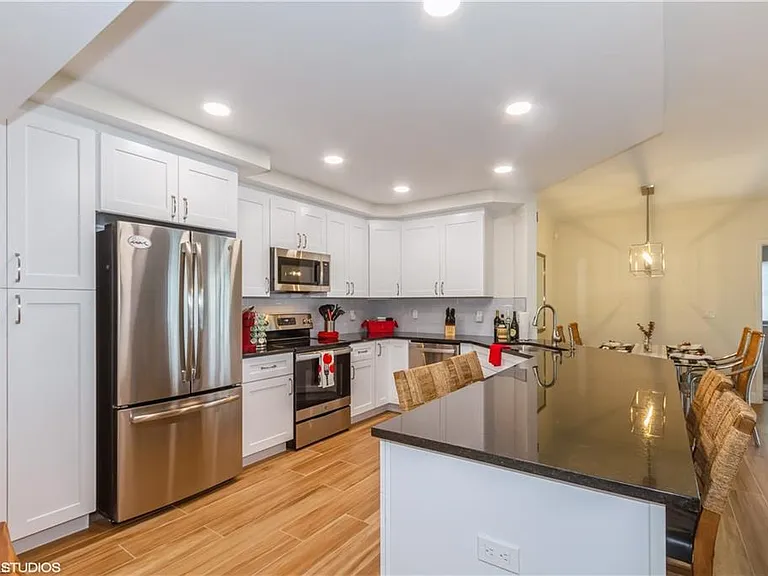 2671 Citrus Lake Dr #E-201 — Photo 10